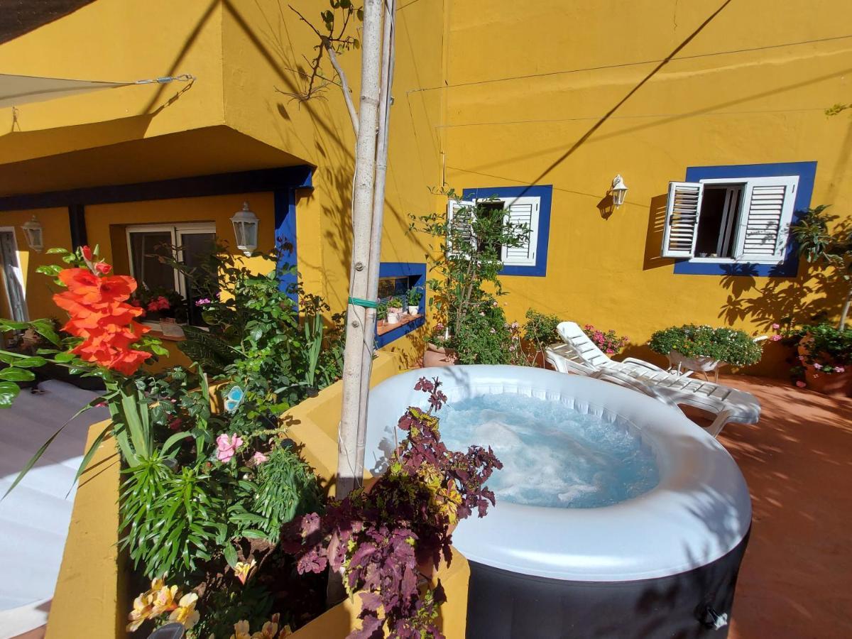Casa Maestro Lelo - Acogedora Canaria Con Patios Y Jardines De Flores *